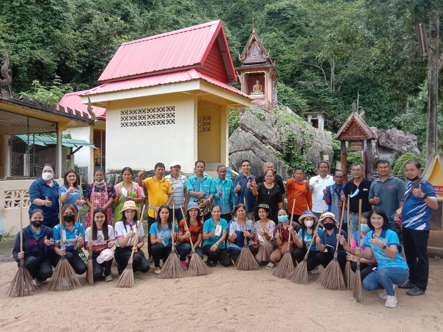 สมาพันธ์เครือข่ายสื่อมวลชนไทย สมาคมเครือข่ายสื่อมวลชนภาคใต้ และชุมชนวัดถ้ำน้ำร้อนร่วมมือ อตบ.เขาชัยสน